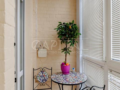 комерційна за адресою Євгена Чикаленка вул. (Пушкінська), 33