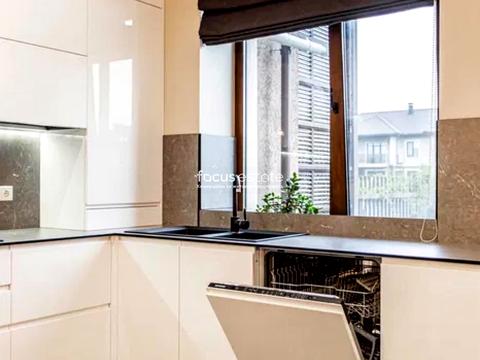 будинок за адресою Абрикосова вул.