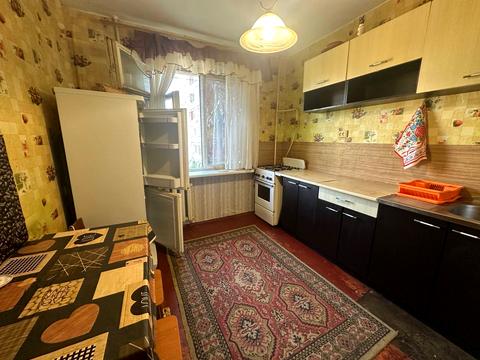 квартира за адресою Озерна вул. (Червоних Майовщиків), 3