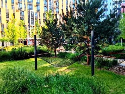 квартира за адресою Максима Рильського вул., 1