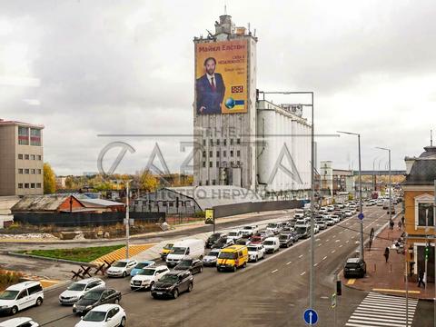 комерційна за адресою Ярославська вул., 58