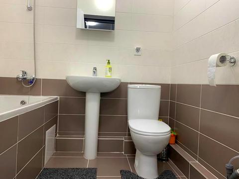 квартира за адресою Сім'ї Кульженків вул. (Петра Дегтяренка), 37