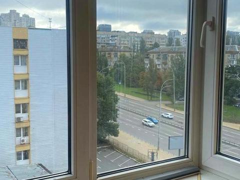 квартира за адресою Миколи Міхновського бульв. (Дружби народів), 3-Б