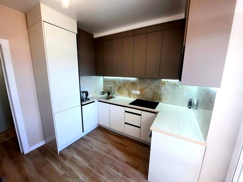 квартира за адресою Набережно-Рибальська вул., 27