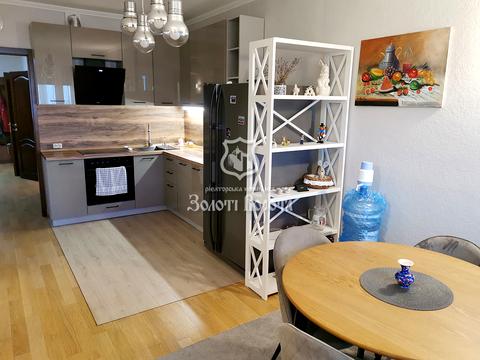 квартира за адресою Панаса Мирного вул., 12