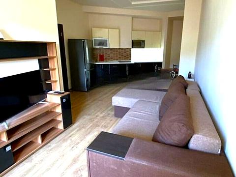квартира по адресу Французский бульв., 13а