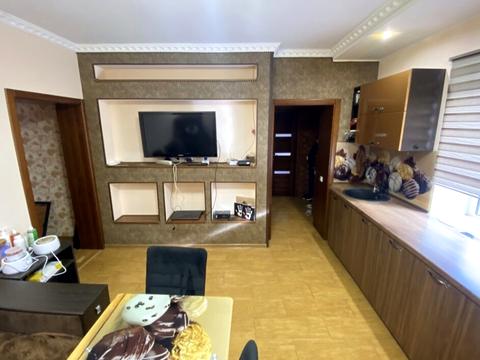 будинок за адресою Вишенька вул., 35