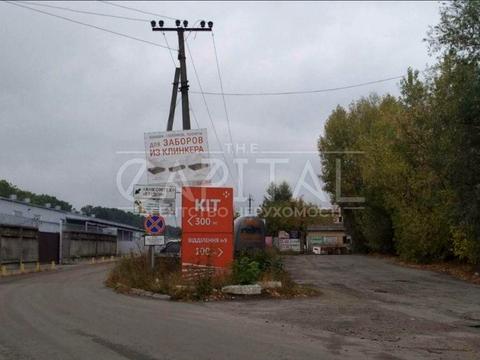 комерційна за адресою Велика Окружна вул., 2