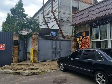 комерційна за адресою Миру просп., 4-А