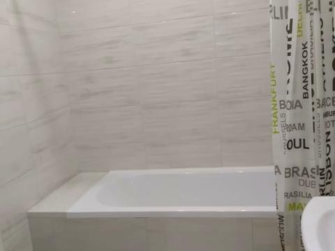 квартира за адресою Олександра Довженка вул., 7а