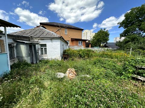 ділянка за адресою Малокитаївська вул., 70/2