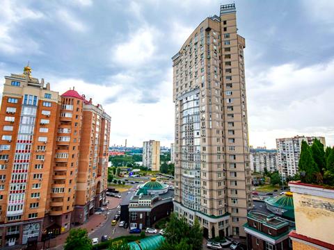 квартира за адресою Володимира Івасюка просп. (Героїв Сталінграду), 6