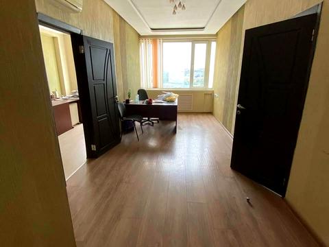 комерційна за адресою Різдвяна вул. (Енгельса), 29б