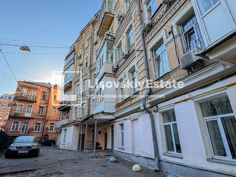 квартира за адресою Михайлівська вул., 24-В