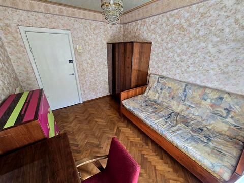 квартира за адресою Ореста Левицького вул. (Академіка Курчатова), 6