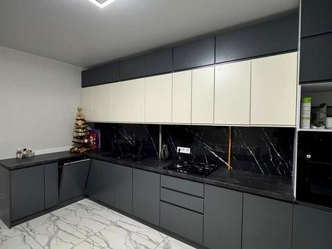 квартира за адресою Олександра Довженка вул., 5