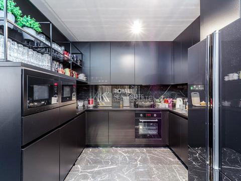 комерційна за адресою Антоновича вул. (Горького), 74