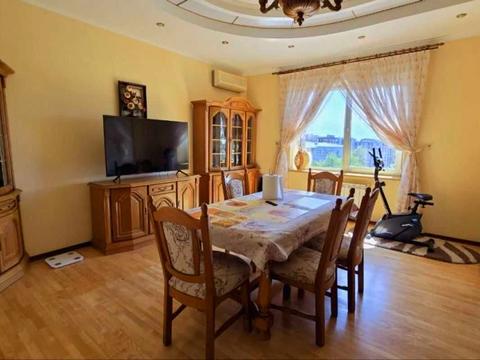 квартира за адресою Володимира Моссаковського вул. (Клари Цеткін), 8
