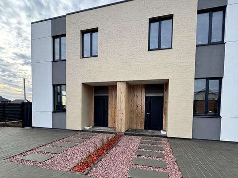 дом по адресу Янтарная ул.