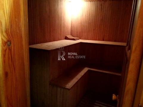 будинок за адресою Андрія Малишка вул. (Льва Толстого)