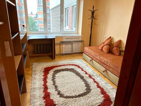 квартира по адресу Ивана Пулюя ул., 48