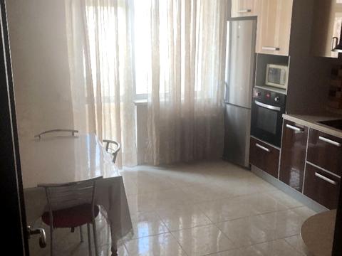 квартира по адресу Драгоманова ул., 40