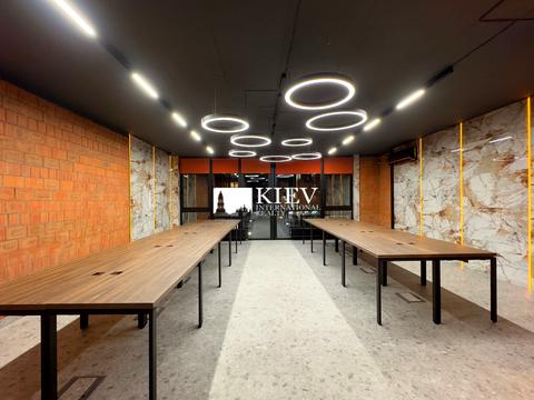 комерційна за адресою Джона Маккейна вул. (Івана Кудрі), 1-А