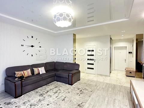 квартира по адресу Софии Русовой ул., 5