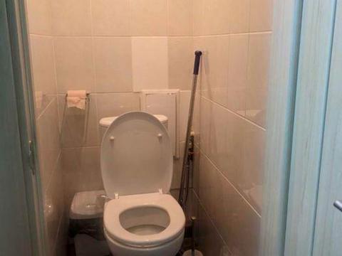 комерційна за адресою Дегтярівська вул., 28