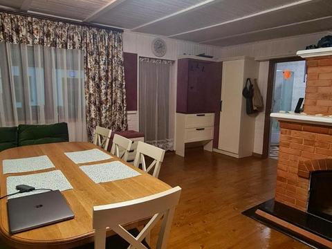 будинок за адресою Новоселів