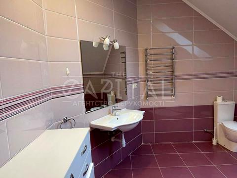 будинок за адресою Центральна