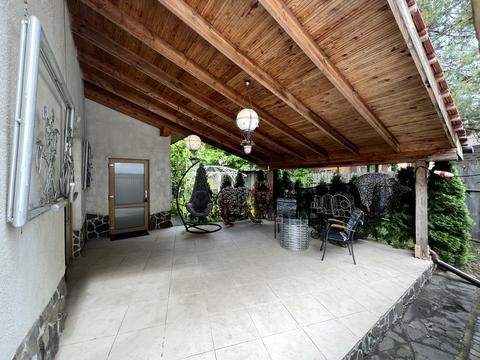 будинок за адресою Богатирська вул., 30а