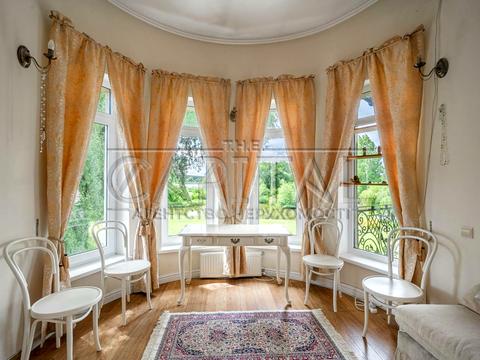 будинок за адресою Центральна, 3