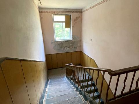 комерційна за адресою вул. Центральна, 303