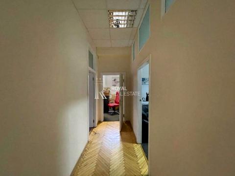 коммерческая по адресу Карела Чапека ул. (Юліуса Фучика), 9