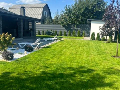 будинок за адресою Миру