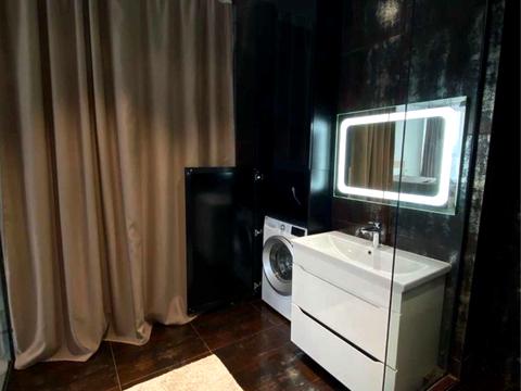 квартира по адресу Драгоманова ул., 2
