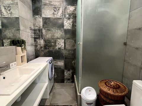 квартира за адресою Катерини Білокур, 1-А