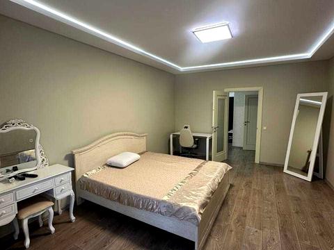 квартира за адресою Драгоманова вул., 2