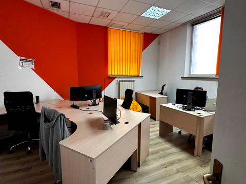 комерційна за адресою Сміливих вул., 5