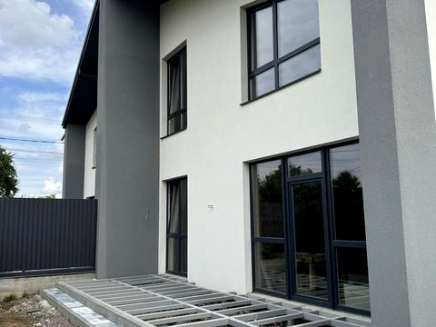 дом по адресу Степана Бандеры ул.