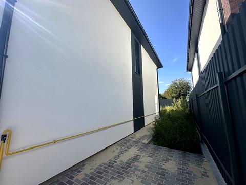 дом по адресу Дніпровська