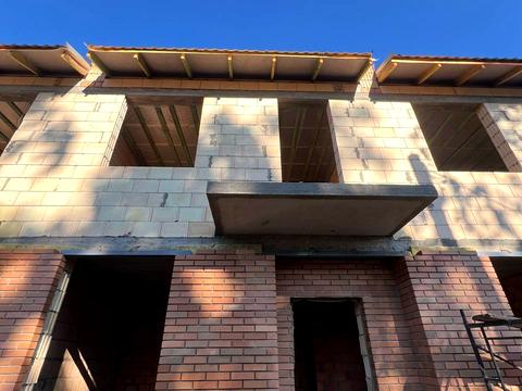 будинок за адресою Українська вул.