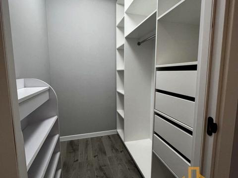 квартира по адресу Івана Фогарашія ул., 19