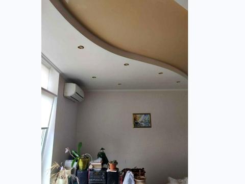 комерційна за адресою Ованеса Туманяна вул., 3