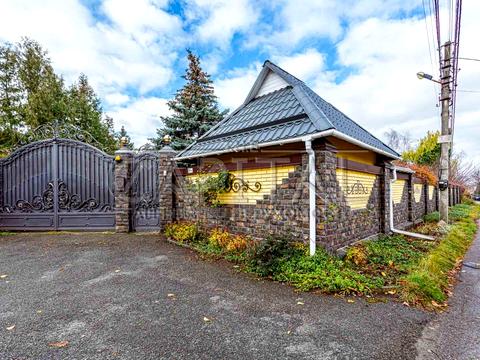 будинок за адресою Луговий пров.