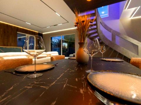 будинок за адресою Центральна вул.