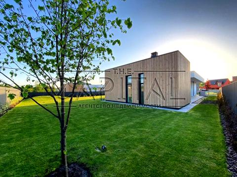 дом по адресу Київська