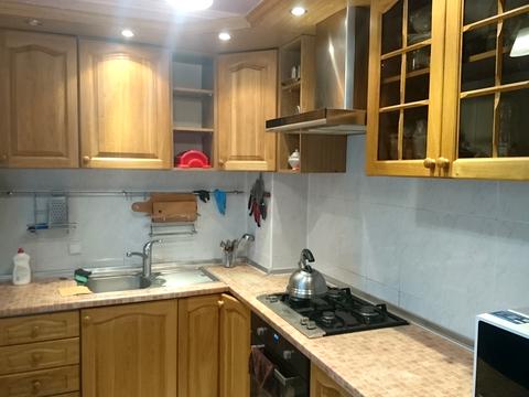 квартира за адресою Йорданська вул. (Лайоша Гавро), 4-Б