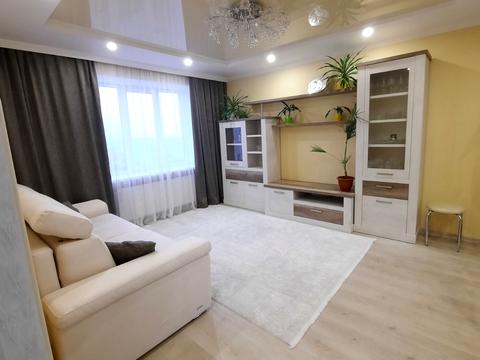 квартира за адресою Коновальця вул., 11